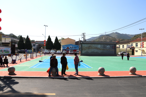 05.jpg