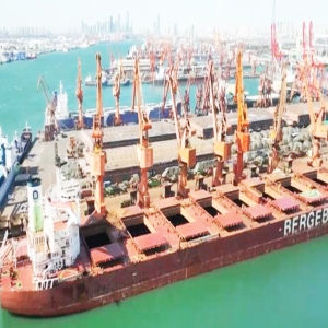 承压前行 中国外贸再次展现“韧实力”