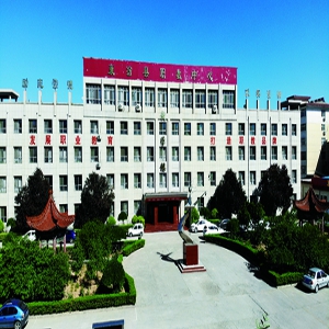 厚德精技怀匠心 奋楫争先立潮头