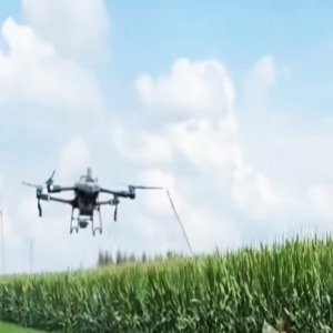 党建引领科技赋能 无人机助力乡村振兴